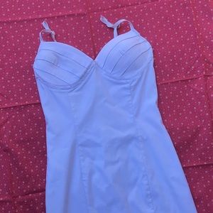 Body Central 🐾 White mini